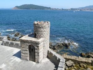 torre de defensa castillo Monterreal