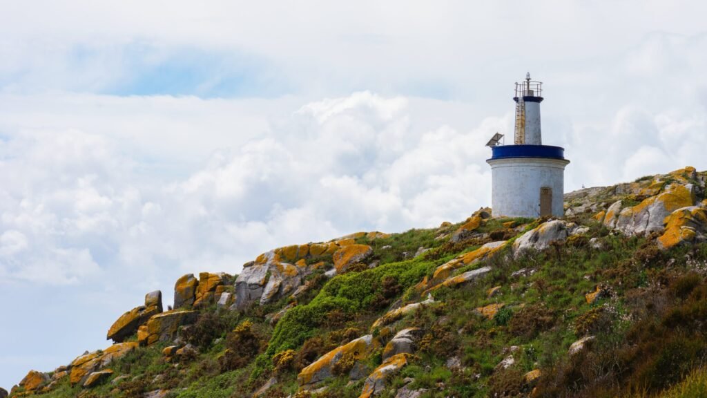 Islas Cíes: Descubre el Paraíso Natural desde Baiona en esta Guía Actualizada para el 2025 7 Ruta del Faro A Porta