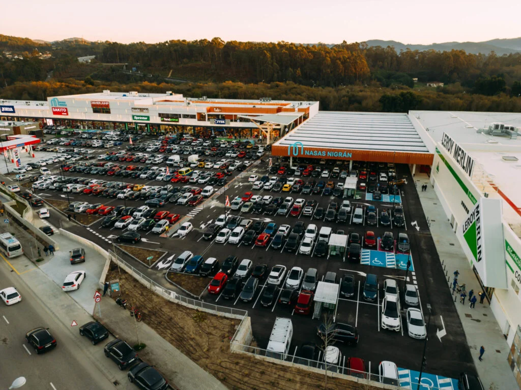 Consejos antes de visitar Baiona en 2024: Que saber antes de ir 4 Centro Comercial Las Nasa en Nigrán